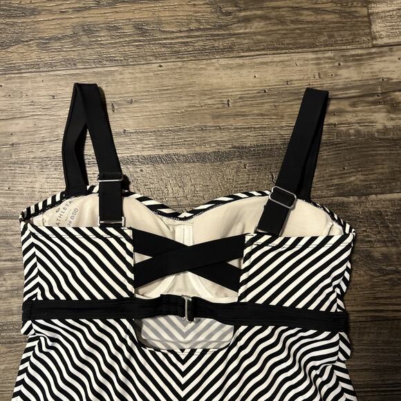 Athleta Pura Swim Dress Black White Striped 36D 36DD Underwire - Picture 4 of 6